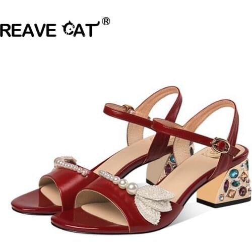 REAVE CAT Size 42 Cow Leather Color Med Heel Pearl Beading High Quality Princess Style Fairly Modern Buckle Straps Sandals B2626