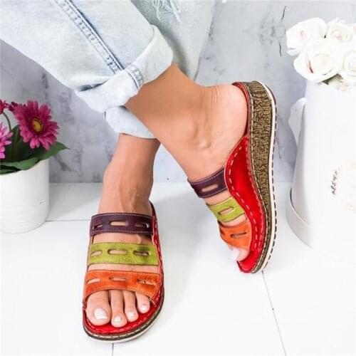 3-color stitching summer sandals ladies open-toed casual shoes slope heel platform slippers Rome ladies new arrival in 2021