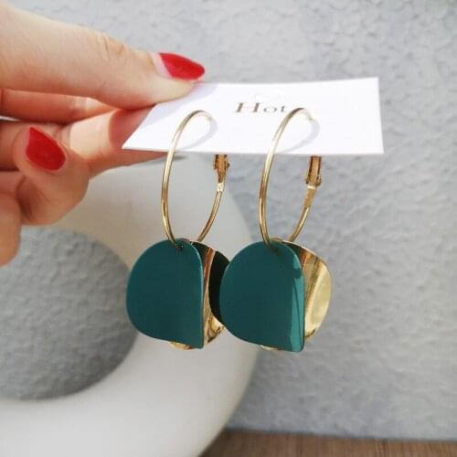 Metallic sequins gold round pendant earrings personality blue fashion simple earrings French ladies jewelry