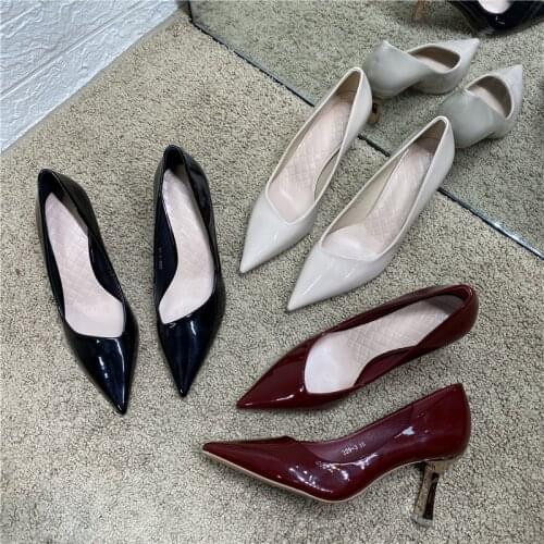 New 2021 Women pumps Elegant pointed toe patent leather office lady Shoes Spring Summer High heels Wedding Bridal Shoes woman