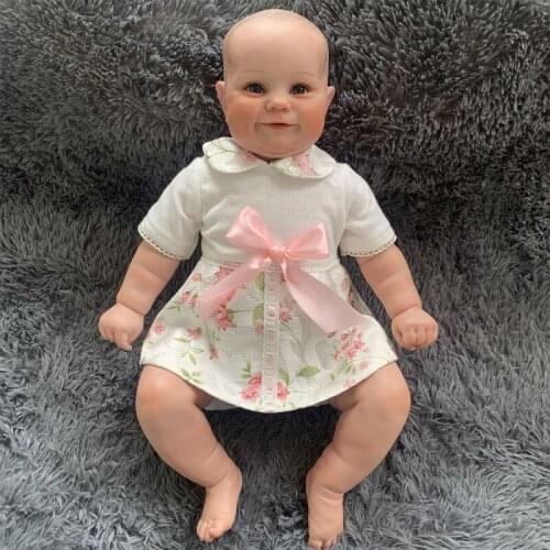 60cm/23in Large Size Girl Doll with Lovely Dress Eyes-Open Lifelike Newborn Caucasian Reborns for Toddler 1month & Above
