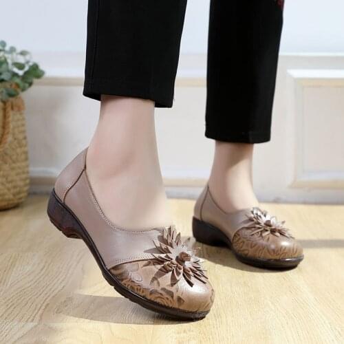 Women Vulcanized Shoes Spring Autumn Genuine Leather Slip On 3CM Square High Heels Round Toe printing flower Casual shoes women