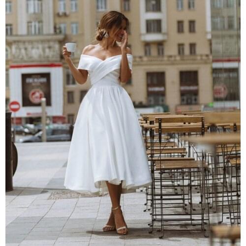 Short Wedding Dress White Tea-Length Off the Shoulder robe de mariée Satin A-line Cross Bride Gowns Simple Vintage Wedding Party
