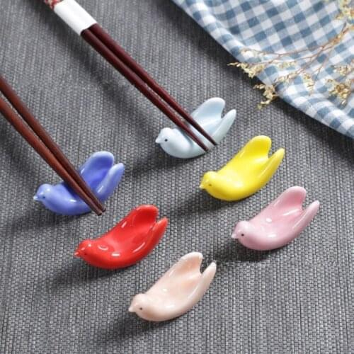 6 Pcs Japanese Cute Bird Ceramic Chopsticks Holder Creative Pigeon Spoon Knife Chopsticks Stand Rest Fork Rack Kitchen Tableware
