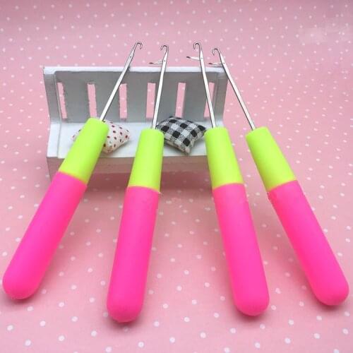 Factory Selling 1 Piece 15Cm Pink & Lemon Color Plastic Knitting Crochet Hook Needles for Jumbo Braiding Hair and Crochet Braids