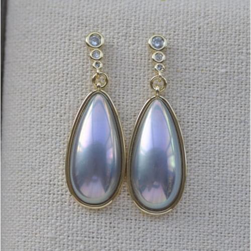 Z10895 Lustre 28mm Peacock Gray Drop Shell Mabe Pearl Chain Dangle Earring CZ