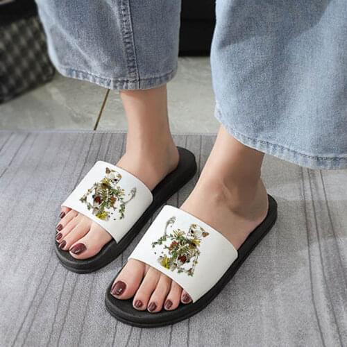 2021 New Summer Slippers Harajuku Slippers Skeleton Slippers Home Indoor Slipper Open Toe Shoes Funny Flip Flops Lady