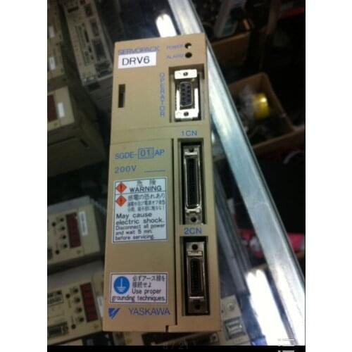 SGME-01APY20 SERVO DRIVER , used in good condition . 80% appearance new , good working , free shipping