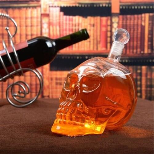 Whiskey glass Wine Decanter Hand Blownglass Crystal Skull Vodka Artwork of Winecabinet Wine Bottle Decanter