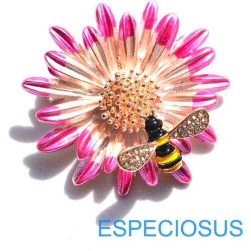 Elegance Jewelry Pin Bee And Flower Rhinestone Brooch Painted Rose Gold Color Pink Color Giraffe Women Breast Pin Lady Garments