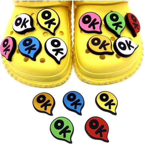 100PCS Wholesale Mix Cartoon Shoes Charms OK Icon Croc JIbz Decoration Wristband Backpack Accessories For Kid Party Gifts