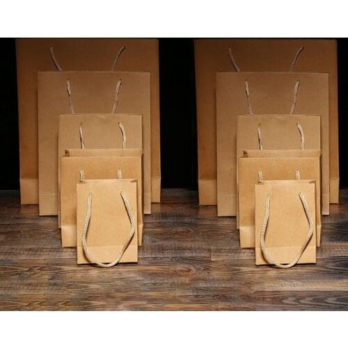 10 pcs High Quality Vertical Brown Simple Kraft Paper Gift Packing Bag Candy Box with Handle Wedding Birthday Party Gift Packag