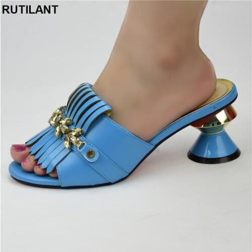 Latest Design African Women Wedding Shoe Decorated with Rhinestone Luxury Shoes Women Designers Fashion Elegant Lady Party Pumps