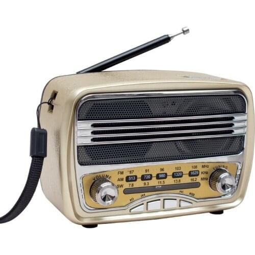 Everton RT 840 Radio