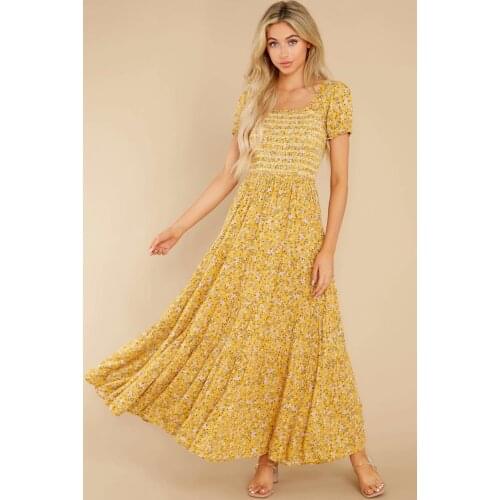 2021 New Yellow Dress Daisy Printing Cotton Long Dress Short Sleeve Ruffles A-line Sweet Holiday Vestidos Stretch Elegant Robes