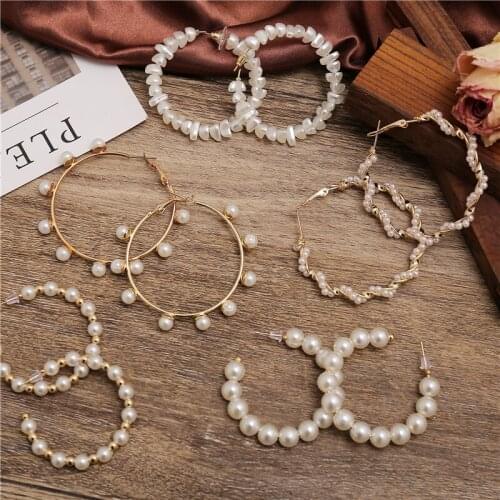 Simple Oversize Round Pearl Hoop Earrings For Women Trendy Circle Pattern Pearl Hanging Earring Statement Fashion Party Jewelry