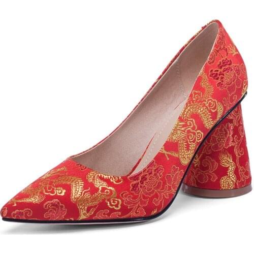Chinese style wedding shoe 19 years spring new high mouth with thick with shallow single shoes 40-43