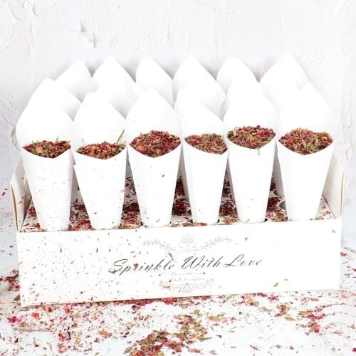 Confetti Paper Cones Stand Box Tray Wedding Decorations Birthday Party Decor Wedding Table Decor Vintage Love Gift Favour Boxes