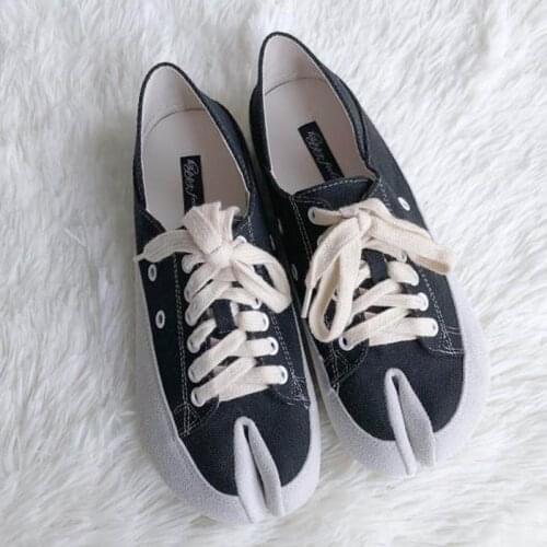Korean Split toe flats women lace up canvas shoes for women riband ballerina woman loafers cross-tied tabi ninia espadrilles2020