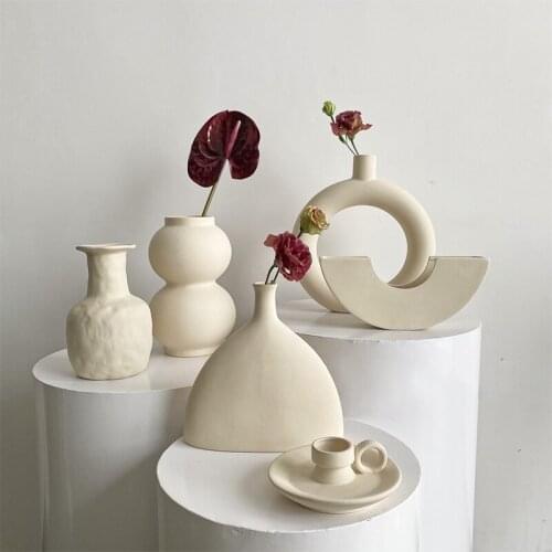 Yangman Tabletop Flower Vases