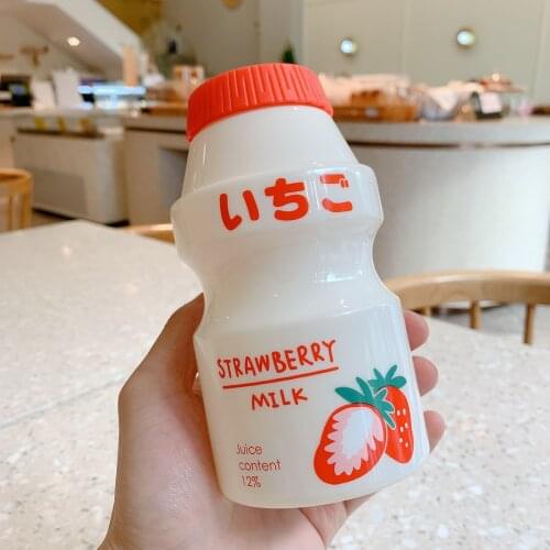 480ml Plastic Water Bottle Tour Drinking Bottle Yakult Shape Cute Kawaii Milk Carton Shaker Bottle for Kids/Girl/Adult Glass