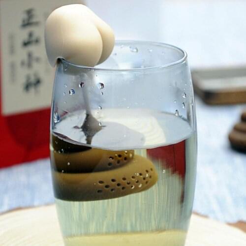 Wholesale Silicone Tea Strainer Non-toxic Funny Shit Shaped Silicone Tea Infuser Bag Teapot Kitchen Supplies
