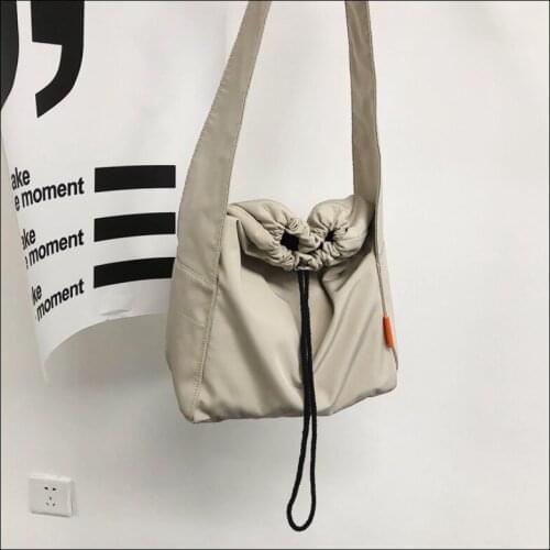 New Fashion Messenger Bag Womens Shoulder Bag Nylon Handbag Large Capacity Fashion Womens Single Shoulder Bag Tote Women Bag