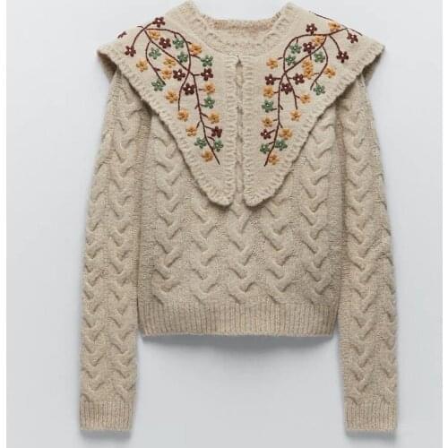 Knitted Sweater 2021 New Long Sleeve Ladies Embroidery Applique Retro Floral Pullover Knitted Top Women Winter Embroidery Unif