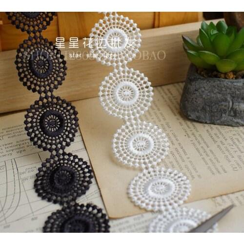 1Meter 3.5cm White Black Circle Lace Trims Daisy Applique Polyester Cotton Costume Trimmings Home Textiles Sewing Lace Fabric