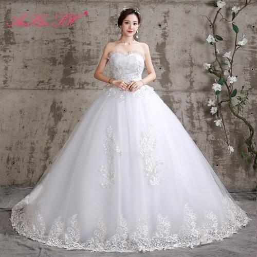 AXJFU luxury princess white flower lace wedding dress ball gown vintage ruffles strapless sleeveless party train wedding dress