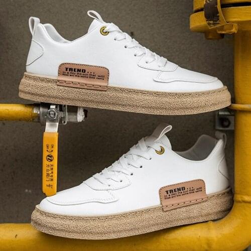 2021 Spring Summer Mens Sneakers Casual Shoes Lightweight Shoes Mens Trainers Breathable wild white shoes Flat Shoes Footwear
