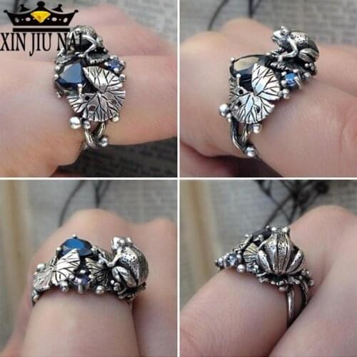 Vintage Silver Color Lotus Leaf Frog Ring For Women Creative Unique Finger Ring Inlaid Blue Zircon Fancy Animal Boy Ring Jewelry