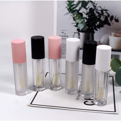 New Hot Sale 5ml Big Wand Lip Gloss Tube Cosmetic Plastic Transparent Black White Matte Cap Lipgloss Packaging Container