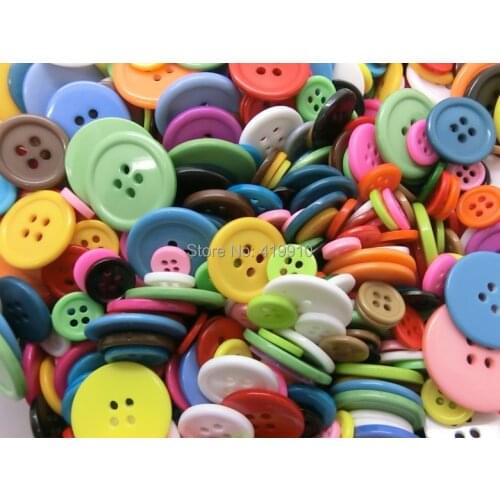 Free shipping -50 Gram Randomly Mixed Round 2 Holes Resin Sewing Buttons Scrapbooking 9-25mm D2338