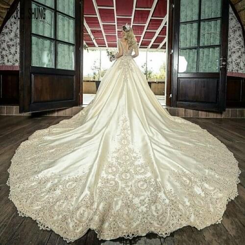 E JUE SHUNG Gorgeous Long Train Wedding Dresses O-Neck Long Sleeves Lace Appliques Beaded Luxury Bridal Gowns vestido de noiva