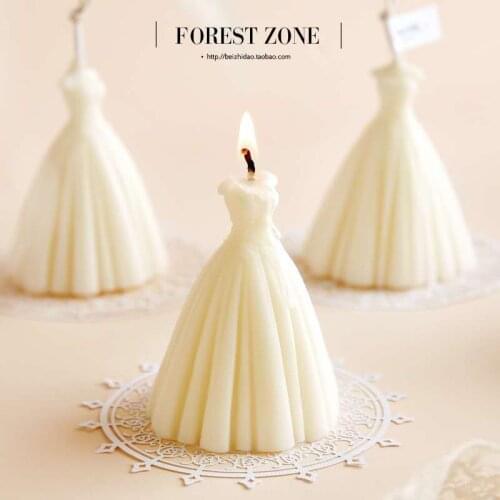 1Pc White Bride Gown/Dress Shape Design Candle, Elegant Bridal Boxed Candles Valentines Day Wedding Party Surprise Decor Gifts