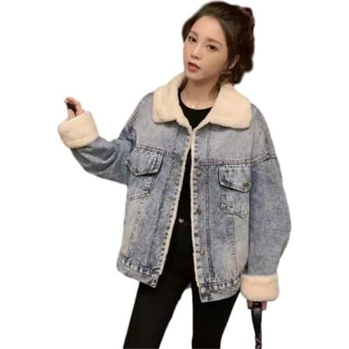 Idopy Women`s Denim Jacket With Fleece Lined Fur Collar Korean Style Winter Loose Fit Warm Jeans Jacket and Coat For Female
