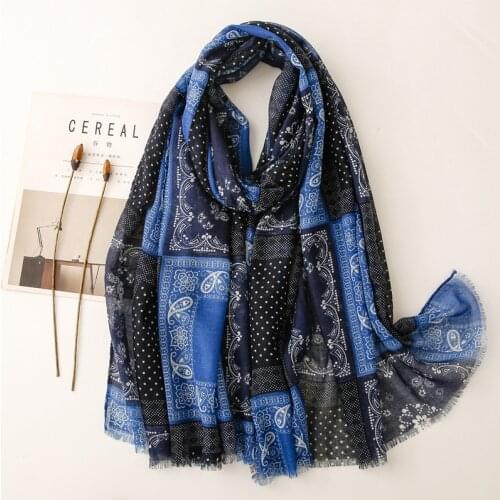 Luxury Brand 2021 Autumn Winter Women Scarf Beach Shawl Cotton Lady Fashion Flower Scarves Bandana Pashmina Wrap Hijab Muffler