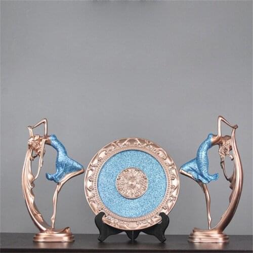 Resin Dancing Girl Statue European Sculpture Abstract Figurines Creative Crafts Wine Cabinet Home Decoration Ornaments