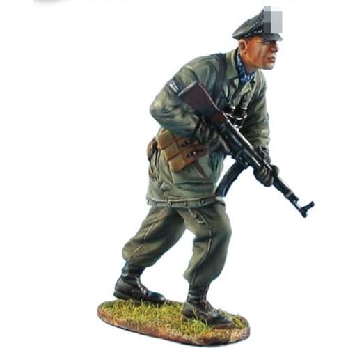 1/35 Resin Model figure GK Soldier Lieutenant with STG 44 Military theme of World War II Unassembled and unpainted kit