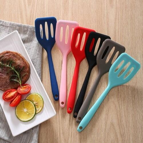 Silicone Small Leakage Spade Nordic High-temperature Resistance Titanium Shovel Household Flat Spatula Kitchen Tools