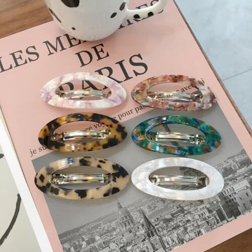 Korean Geometric Oval Acetic Acid Acrylic Hair Barrettes Elegant Tortoiseshell Hair Clips Simple Leopard Hair Claws For Women