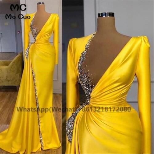 Sheath 2021 Yellow Prom Evening Dresses Beaded Crystals Ruched Long Sleeves Satin Sweep Train Womens Evening Gown Custom Made