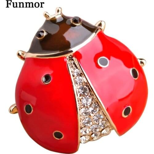 Lovely Ladybug Enamel Brooch Pins Fashion Jewelry Women Bouquet Weeding Dress Accessories Crystal Insect Broche Women Red Clips
