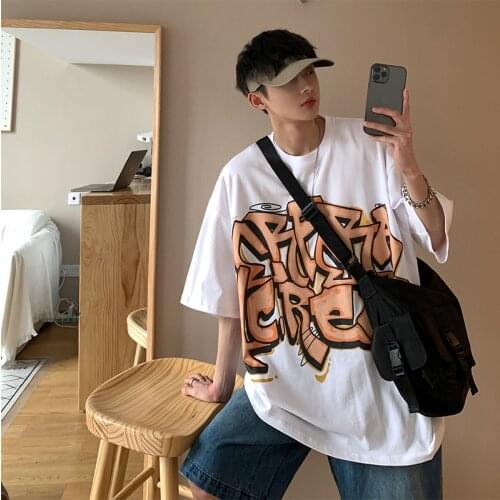 Men T Shirt Graffiti Letter O-neck Male Cotton T-shirt Thin Summer Causal Tshirts Fashion Daily Half Sleeve Loose Tees M-5XL