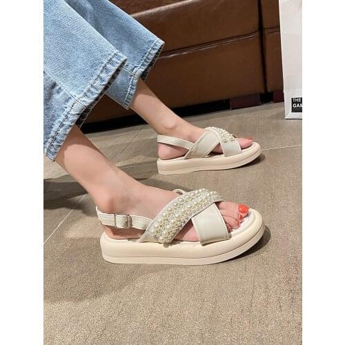 2021 new designer womens sandals summer outdoor thick-soled waterproof platform heels pearl sandals black shoes for women