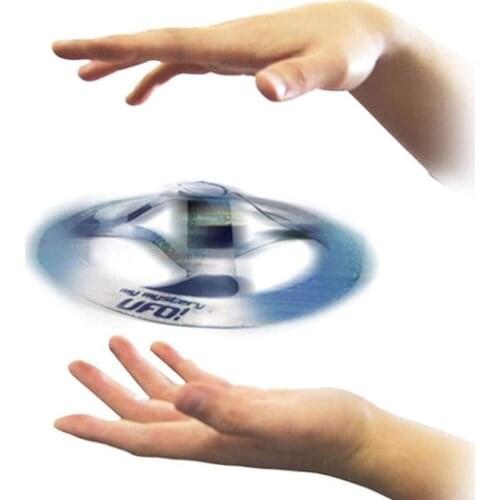 Magic ufo toy Mystery Mid Air UFO Floating Fly Saucer ufo Magic trick Magician Trick Props Show Tool flying magic ufo Toy Kids