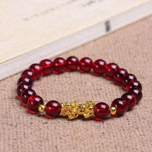 Fashion Chinese Pixiu Bracelet For Women Men Lucky Bracelets Natural Stone Beaded Red Garnet Stone PIXIU Gold Charm Bracelet