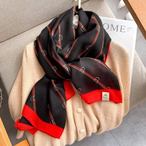 2020 Brand Autumn winter women beach quality shawl cotton scarf lady fashion scarves bandana pashmina wrap hijab muffler