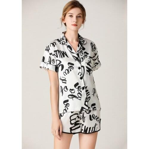 Womens Pajamas Set Short-sleeved Shorts Home Loose Two-piece Suit for Home Sleepwear Printed Female Loungewear Sleepcoat